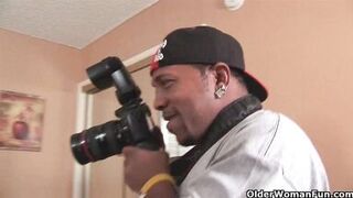 Shorty Mac's chubby ebony body takes a pounding and a cumshot - 1 image