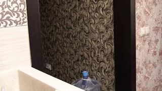 Watch Milf Big Tits in Behind-the-Scenes Footage of Chubby Housewife's Sizzling Solo Session! - 2 image