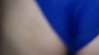 MILF Amber Valentina seduces her hubby and gets frisky in the pool - 6 image