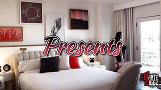 Jade Sugarmilf bounces her big tits while Dante Diggz rams her and squirts all over her pretty pussy - 1 image