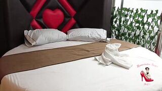Watch El Makinon's natural tits and ass get pounded hard in the jacuzzi by Licenciada Angie milf50