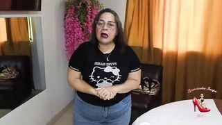 Watch El Makinon's natural tits and ass get pounded hard in the jacuzzi by Licenciada Angie milf50 - 3 image