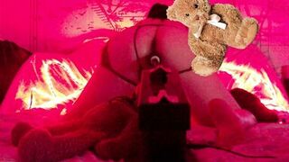 Curvy Arabian Snowwhite's body takes a rough pounding with a sex toy in Doggy Style - 3 image