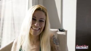Jeff Lacy gives tattooed MILF Cindy Crawford a messy BJ & finishes her off with a hot BJ and cum finish - 4 image