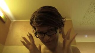 Public sex in a public swimming pool - 1 image