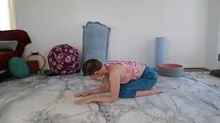 Goddess Aurora Willows Yoga Class 20