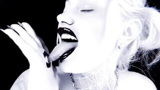 Obey My Red Lips or Suffer - 14 image