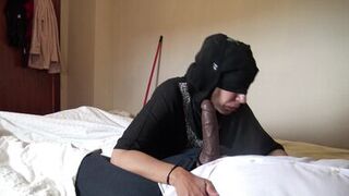 Muslim maid has sex with big black cock in a hotel room