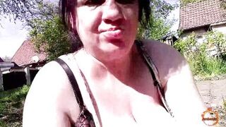 KlaudiaAmerGirl sexy milf solo on the grass