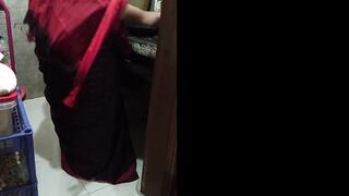 Punjabi Hot StepMom in Saree without Blouse fucked by Stepson While cooking - DESTROYED HER BIG ASS AND CUM ASSHOLE