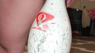 Bowling pin fucked for squirting