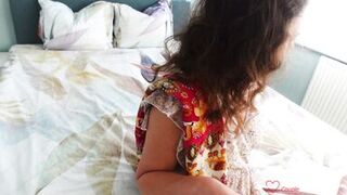 A MILF From Tinder Offered to Come Over and Fuck Her