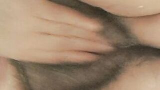 mature milf getting flow with fingers