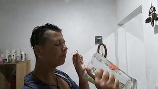 One liter of pee-lemonade, we drink our piss from a jug