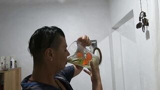 One liter of pee-lemonade, we drink our piss from a jug