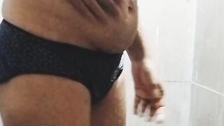 Indian Hot Deshi Bhabhi bathing