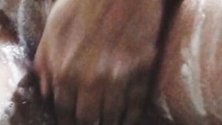 Indian Hot Deshi Bhabhi bathing