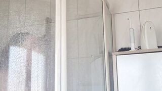 Who wants to shower with me???