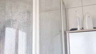 Who wants to shower with me???