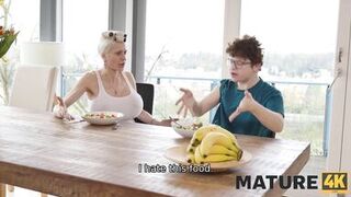 MATURE4K. SH Station Sex