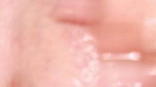 SUPER WET PUSSY MAKES A MESS SQUIRTING EVERYWHERE for THE FIRST TIME