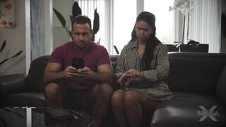 MissaX - The Texting Incident - Dana Vespoli - 5 image