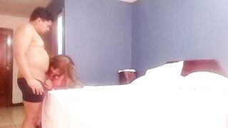 Sexy mature stepmom sucks her inexperienced lover's cock in a hotel - 2 image