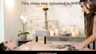 Gia Derza gives stepmom Joanna a massage to bond deeply