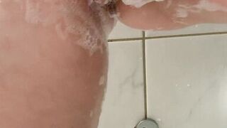 Shower and shave for the next movies - 7 image