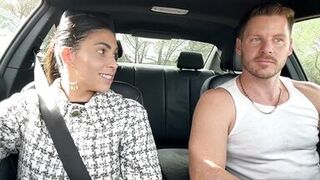 Uber driver gets luck - smashing MILF in car to orgasm