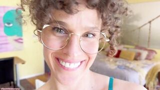 Stepmom Tests to See If I'm Gay