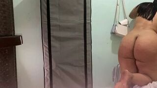 BIG ASS STEPMOTHER SHOWN IN FRONT OF THOUSANDS OF COCKS