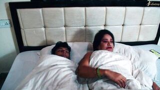 Indian Bhabhi Seduced Her Inexperienced Devar to Enjoy Her Big Boobs - 4 image