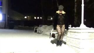 New Year's Eve night walk in nylon tights without a skirt