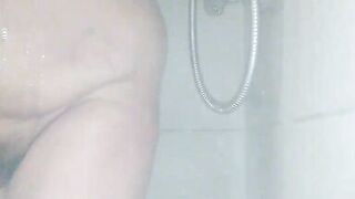 The marriage slut Carmen in the shower