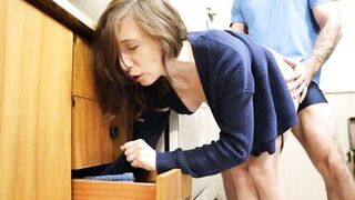 Stepmom gets stuck ....AGAIN (YES!!) Stepson helps