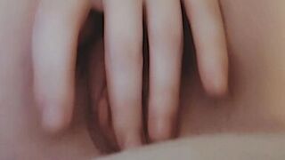 BRATTY MILF LOVES TO PLAY