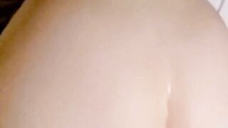 HOT COUPLE SEXTAPE - CLOSE UP POV DOGGYSTYLE RUBBING DICK ON CLIT HANDJOB HUGE CUMSHOT ON NICE BIG TITS - MILF HOT MOM PORNO