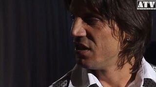 Rosa Rey a naughty cougar with a lot of hair on her pussy