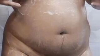 Oil Massage After Bath. Very Oily Body Massage On My Pussy After Shower. Desi Beautiful Amateur Girl Showing Body