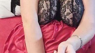 Busty amateur milf play with big toy - 1 image