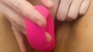Sex Toy Review and Demonstration: Clitoral Licking G Spot Vibrator