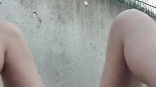 Squirt innhigh heels sitting