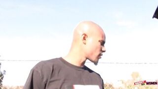 Cougar Admires the Black Guys Body and Screws Him Vigorously, Dancing on His Dick