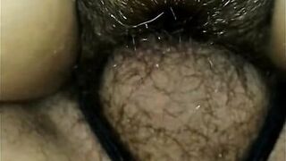 Tonight my boyfriend has put on a gift and shows me his delicious cock that I can't stop sucking as well as I do. Do you like it