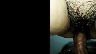 Tonight my boyfriend has put on a gift and shows me his delicious cock that I can't stop sucking as well as I do. Do you like it