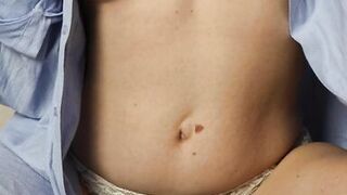 HOT MOM MASTURBATES AFTER A PARTY