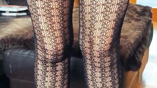 Your 53 year old mature step-aunt in her favourite short tight skirt and open pussy pantyhose.