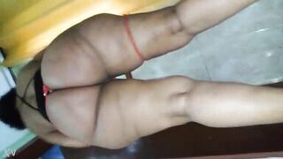 Darlene Amaro lap dancing - 5 image