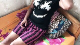 Who want lick my legs